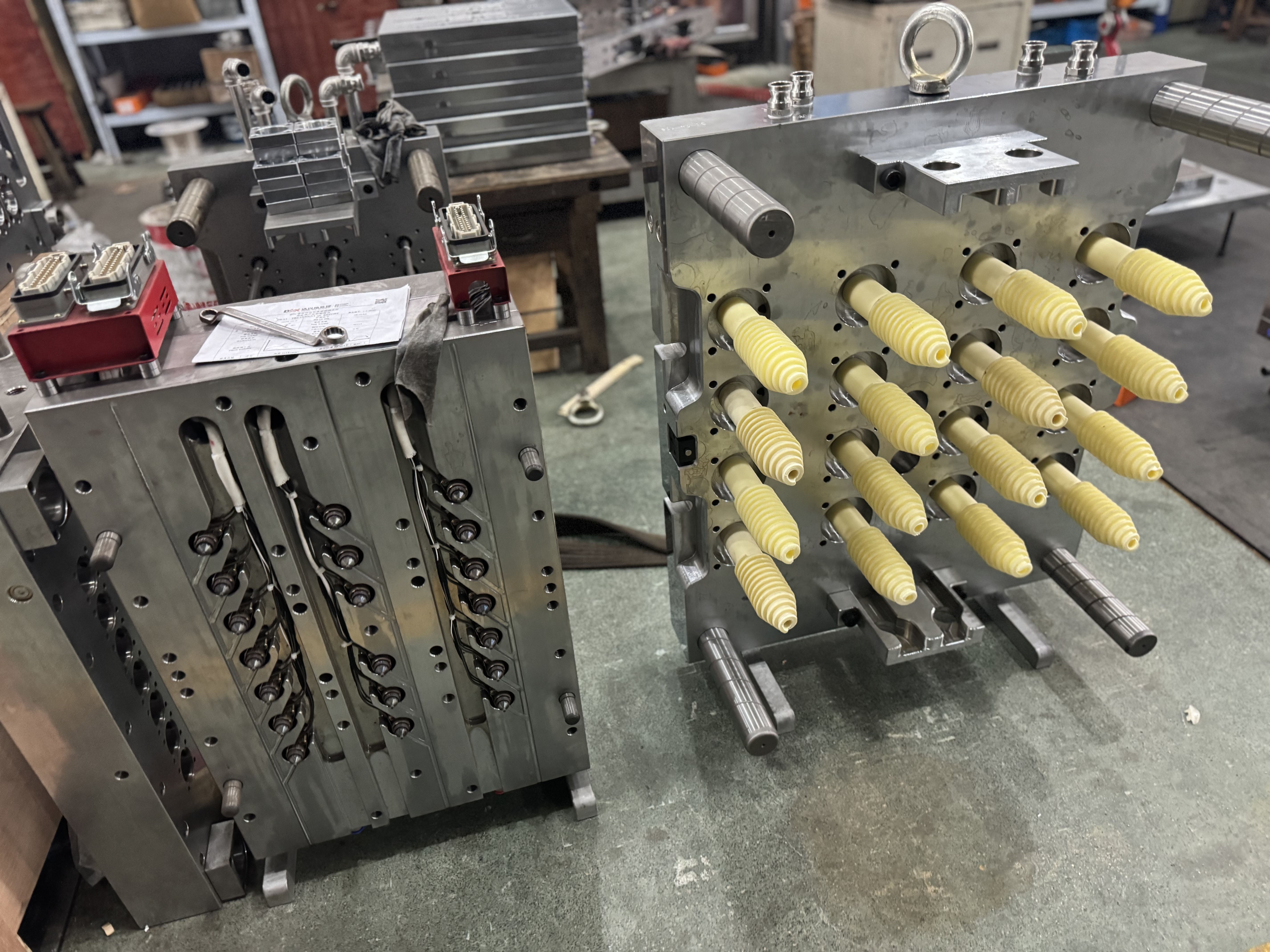 Hc924a38413414d659a17cd3e791a55bdr