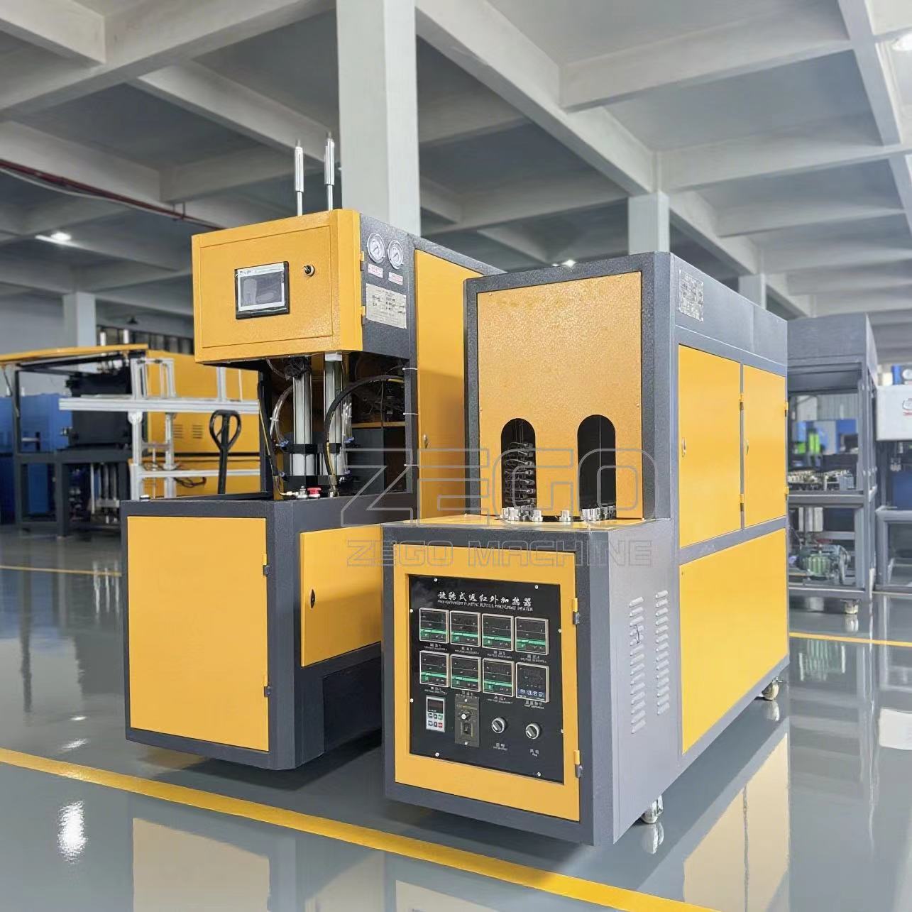 High quality 1000BPH 2 cavity semi automatic bottle blowing machine for 2L bottle 