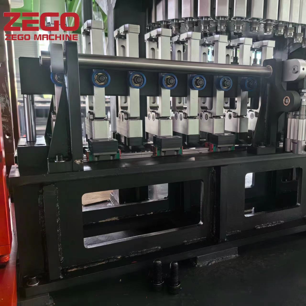 High Speed Adjustable Pitch 12000BPH Full Servo Automatic Bottle Stretch Molding Machine