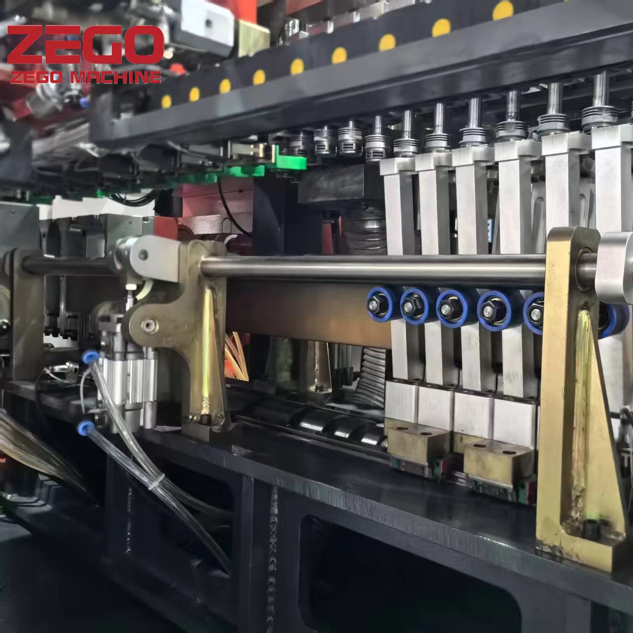 High Speed Adjustable Pitch 12000BPH Full Servo Automatic Bottle Stretch Molding Machine